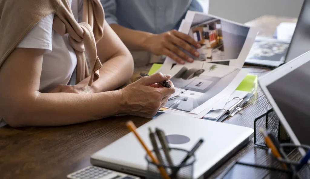 Segmento Gerencial - Tendencias en Diseño Gráfico que Debes Conocer en el 2024 - Branding