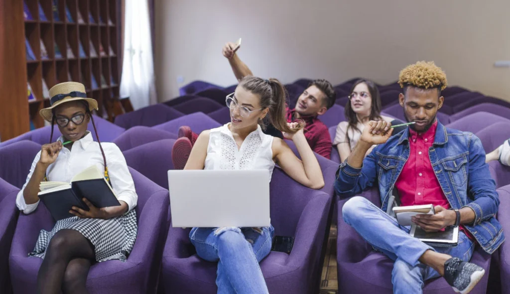 Segmento Gerencial - La Estrategia de Expectativa y el Slow Burn Un Análisis - Campaña